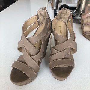 Sandals size 6